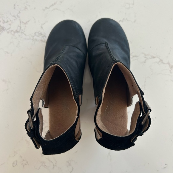 Free People AMBER ORCHARD Clog Black Leather + Suede - Picture 10 of 13